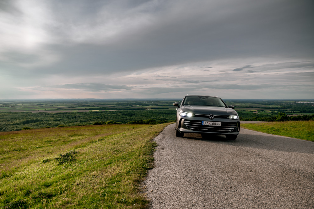 Volkswagen Passat Elegance 2,0 TDI DSG